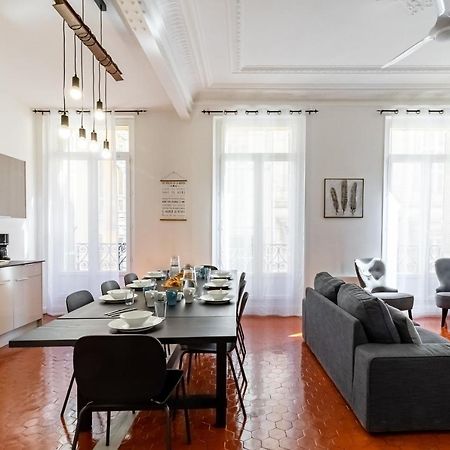 Le Priviliane - Bel Et Grand Appartement Idealement Situe Marselha Exterior foto