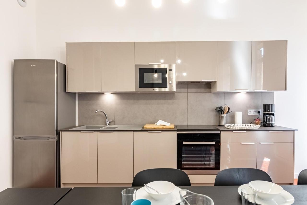 Le Priviliane - Bel Et Grand Appartement Idealement Situe Marselha Exterior foto
