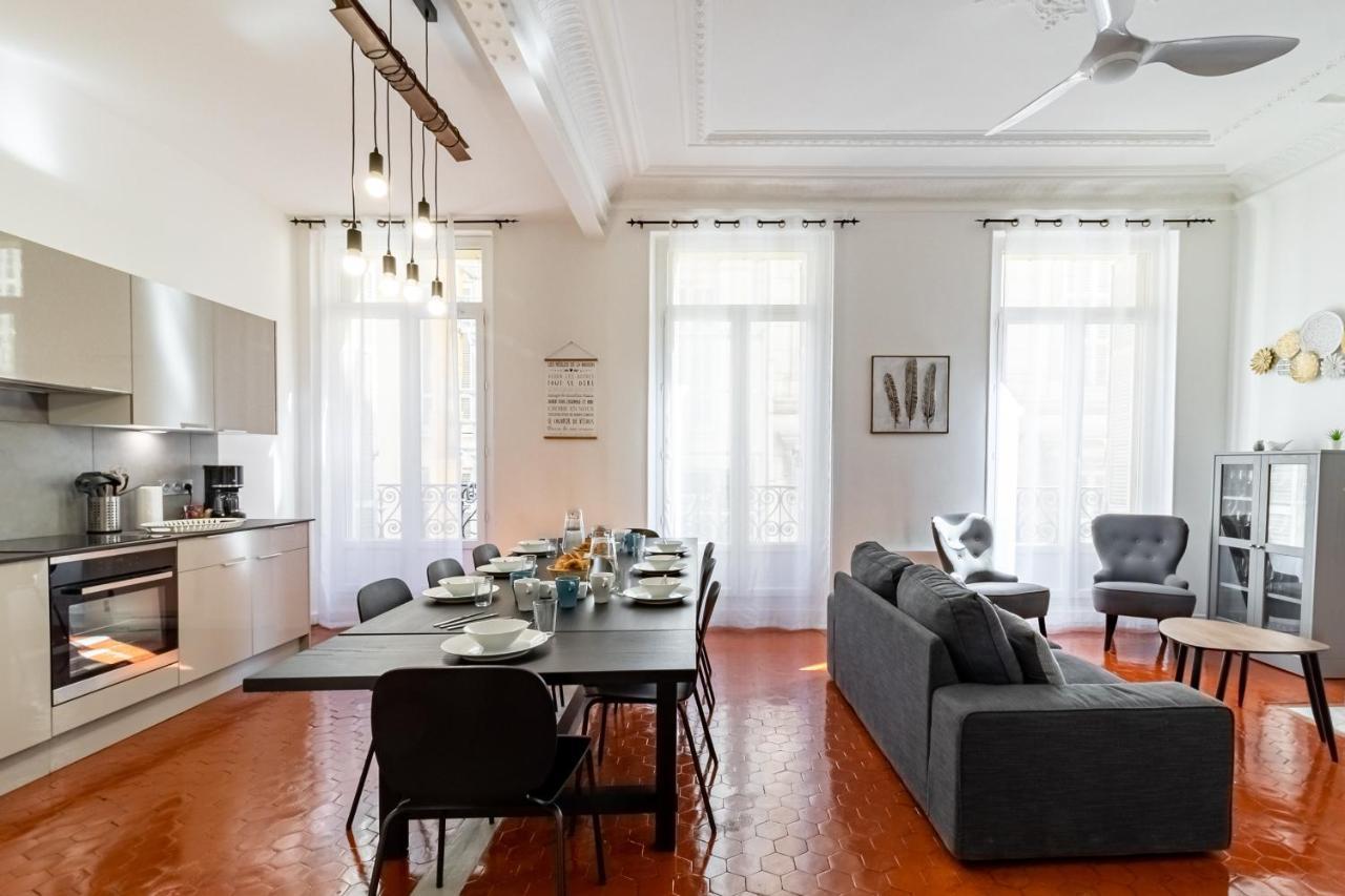 Le Priviliane - Bel Et Grand Appartement Idealement Situe Marselha Exterior foto